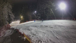 Prostřední část sjezdovky a snowpark