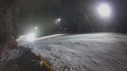 Prostřední část sjezdovky a snowpark