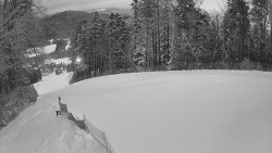 Prostřední část sjezdovky a snowpark