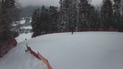 Prostřední část sjezdovky a snowpark