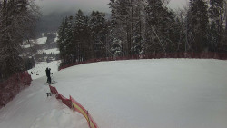 Prostřední část sjezdovky a snowpark