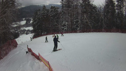 Prostřední část sjezdovky a snowpark