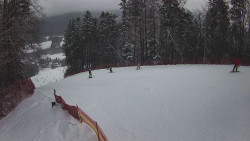 Prostřední část sjezdovky a snowpark