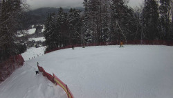 Prostřední část sjezdovky a snowpark