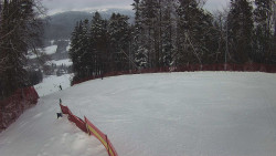 Prostřední část sjezdovky a snowpark