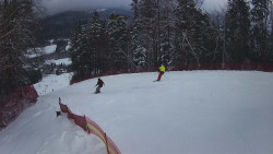 Prostřední část sjezdovky a snowpark