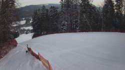 Prostřední část sjezdovky a snowpark