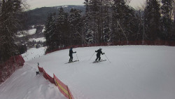 Prostřední část sjezdovky a snowpark