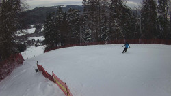 Prostřední část sjezdovky a snowpark
