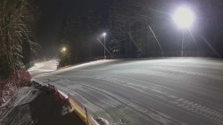 Prostřední část sjezdovky a snowpark