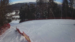 Prostřední část sjezdovky a snowpark