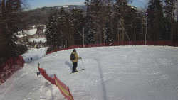 Prostřední část sjezdovky a snowpark