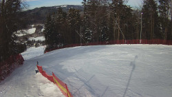 Prostřední část sjezdovky a snowpark