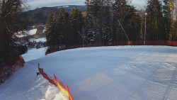 Prostřední část sjezdovky a snowpark