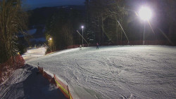 Prostřední část sjezdovky a snowpark