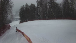 Prostřední část sjezdovky a snowpark
