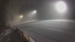 Prostřední část sjezdovky a snowpark