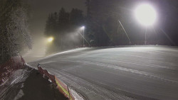 Prostřední část sjezdovky a snowpark