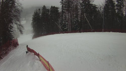 Prostřední část sjezdovky a snowpark