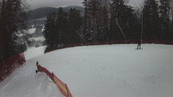 Prostřední část sjezdovky a snowpark