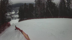 Prostřední část sjezdovky a snowpark