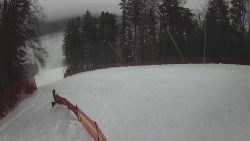 Prostřední část sjezdovky a snowpark