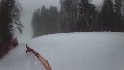 Prostřední část sjezdovky a snowpark