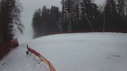 Prostřední část sjezdovky a snowpark