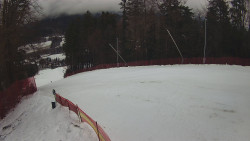 Prostřední část sjezdovky a snowpark