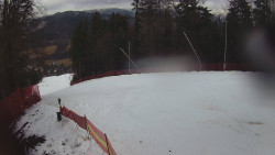 Prostřední část sjezdovky a snowpark