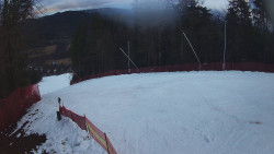 Prostřední část sjezdovky a snowpark