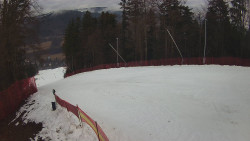 Prostřední část sjezdovky a snowpark
