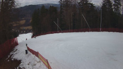 Prostřední část sjezdovky a snowpark