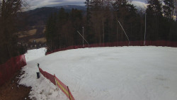 Prostřední část sjezdovky a snowpark