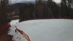 Prostřední část sjezdovky a snowpark