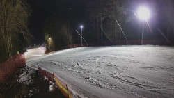 Prostřední část sjezdovky a snowpark