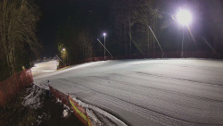 Prostřední část sjezdovky a snowpark