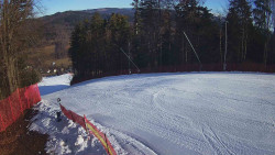 Prostřední část sjezdovky a snowpark