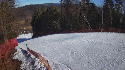 Prostřední část sjezdovky a snowpark