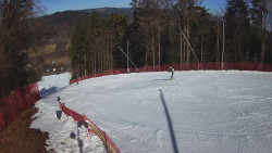 Prostřední část sjezdovky a snowpark
