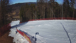 Prostřední část sjezdovky a snowpark
