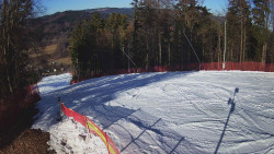 Prostřední část sjezdovky a snowpark
