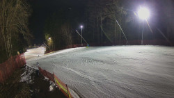 Prostřední část sjezdovky a snowpark