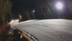 Prostřední část sjezdovky a snowpark