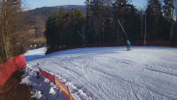 Prostřední část sjezdovky a snowpark