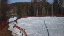 Prostřední část sjezdovky a snowpark