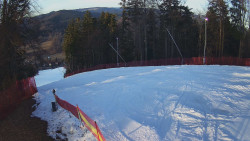 Prostřední část sjezdovky a snowpark