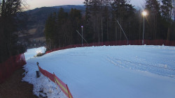 Prostřední část sjezdovky a snowpark