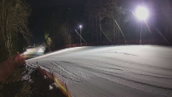 Prostřední část sjezdovky a snowpark