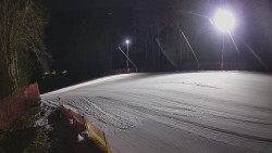 Prostřední část sjezdovky a snowpark